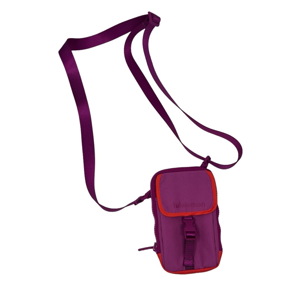 lululemon small crossbody bag